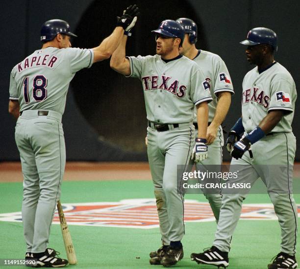 Mike Mutton 176 The Perry Twins Stock Photos, High-Res Pictures, and Images - Getty ...