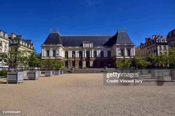 britanny parliament rennes city - rennes france stockfoto's en -beelden