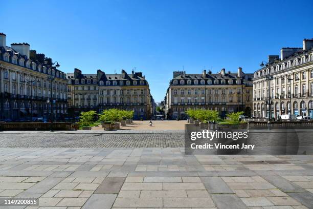 parliament place britanny rennes france - stadstorg bildbanksfoton och bilder