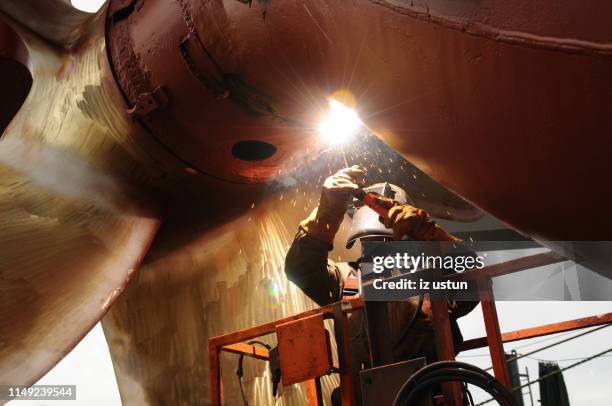 ship welding - ship propeller stock pictures, royalty-free photos & images