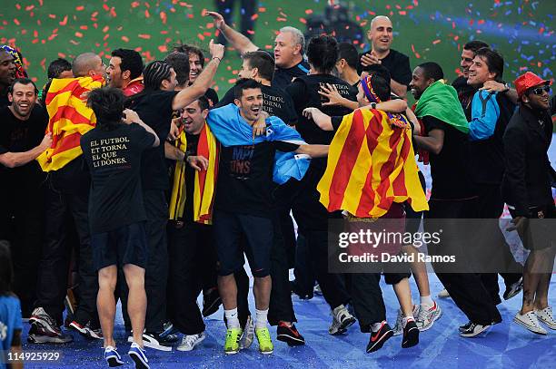 Barcelona players celebrate during the celebrations after winning the UEFA Champions League Final against Manchester United at Camp Nou Stadium on...