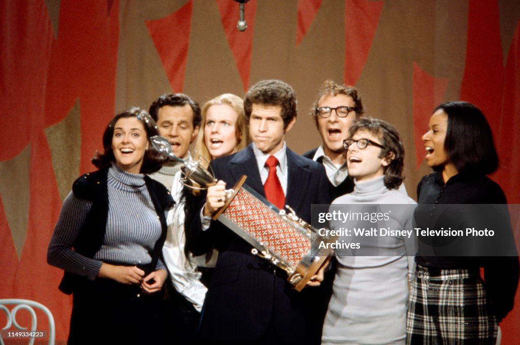 Tony Pendleton Susan Browning, Paul Dooley, Terry O'Mara, Tony Roberts. Steve... News ...