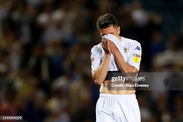 Pablo Hernandez of Leeds United reacts following defeat in the Sky Bet Championship Play-off semi final second leg match between Leeds United and...