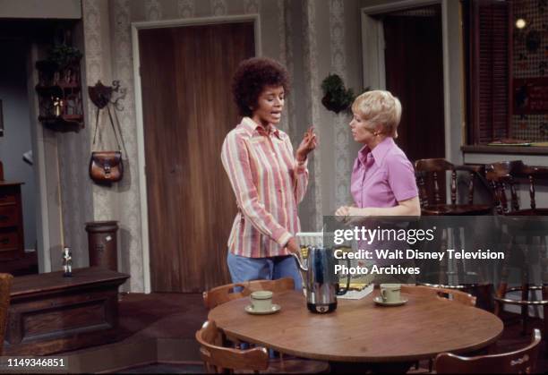 Janet MacLachlan, Joyce Bulifant appearing in the ABC tv series 'Love Thy Neighbor' episode 'The Marriage You Save May Be Your Own'.