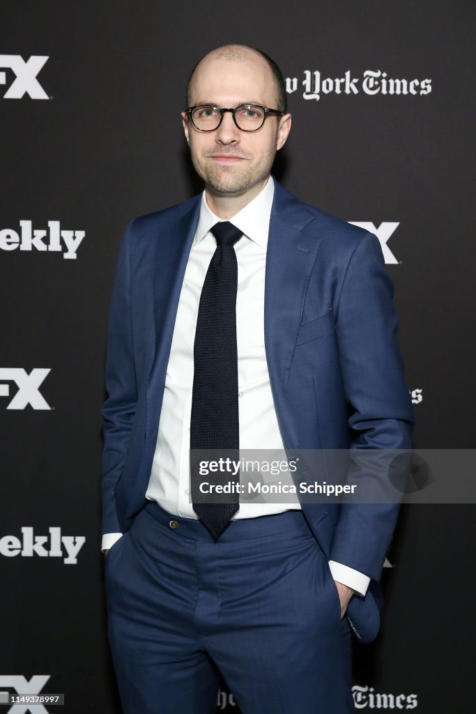"The Weekly" New York Premiere
