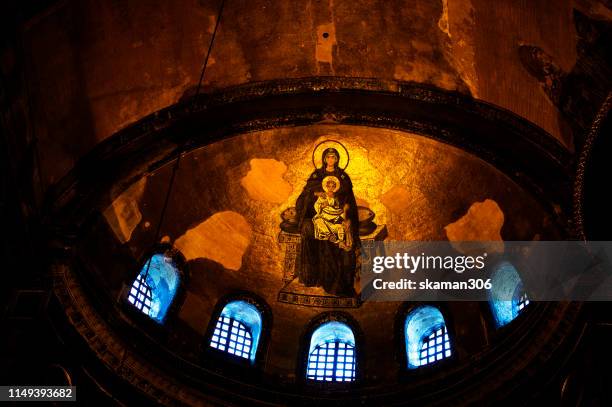 beautiful mosaic the mother and jesus christ at hagia sophia church located near blue mosque istanbul turkey - ayasofya mosque stock pictures, royalty-free photos & images