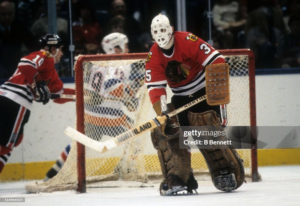 Chicago Blackhawks v New York Islanders