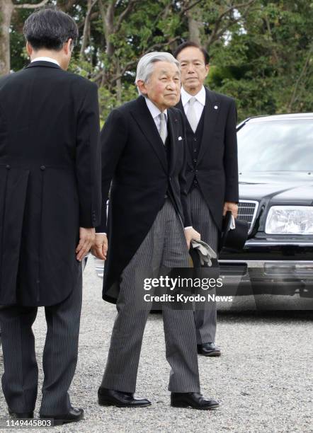 Former Japanese Emperor Akihito is pictured before visiting the mausoleum of Emperor Meiji in Kyoto on June 12, 2019. ==Kyodo