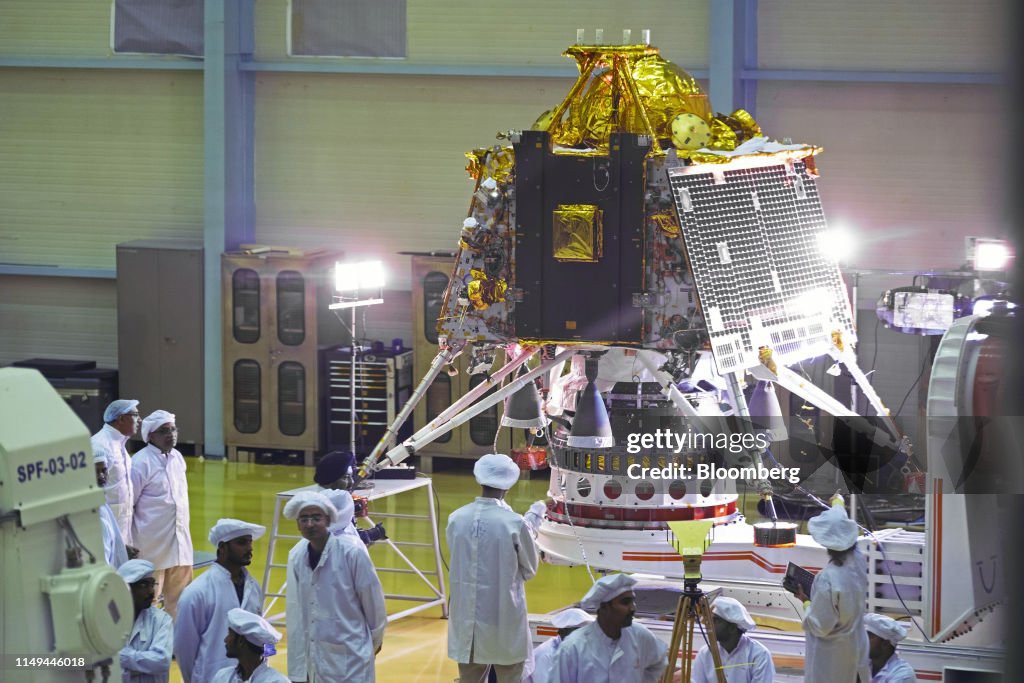 India Eyes Entry to Elite Moon Landing Club With July Launch