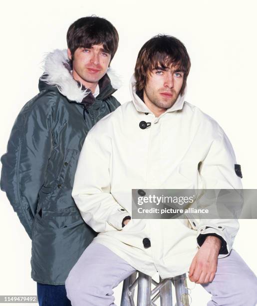 Noel Gallagher, Liam Gallagher on in München / Munich.