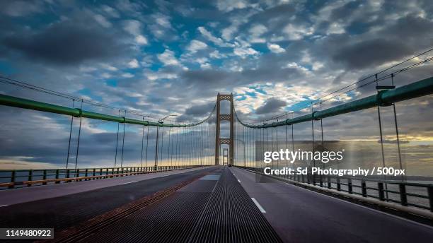 mackinac bridge - mackinac island ストックフォトと画像