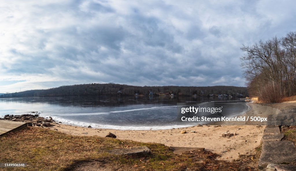 Panoramic Bolton Middle Lake