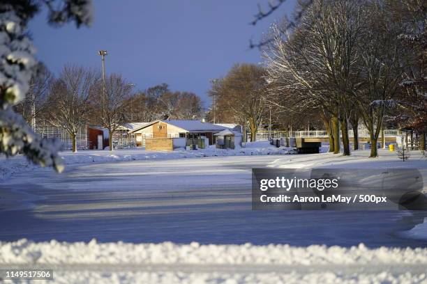 fond du lac winter wonderland - lac michigan fotografías e imágenes de stock