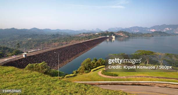 Mountain Scene High-Res Stock Photo
