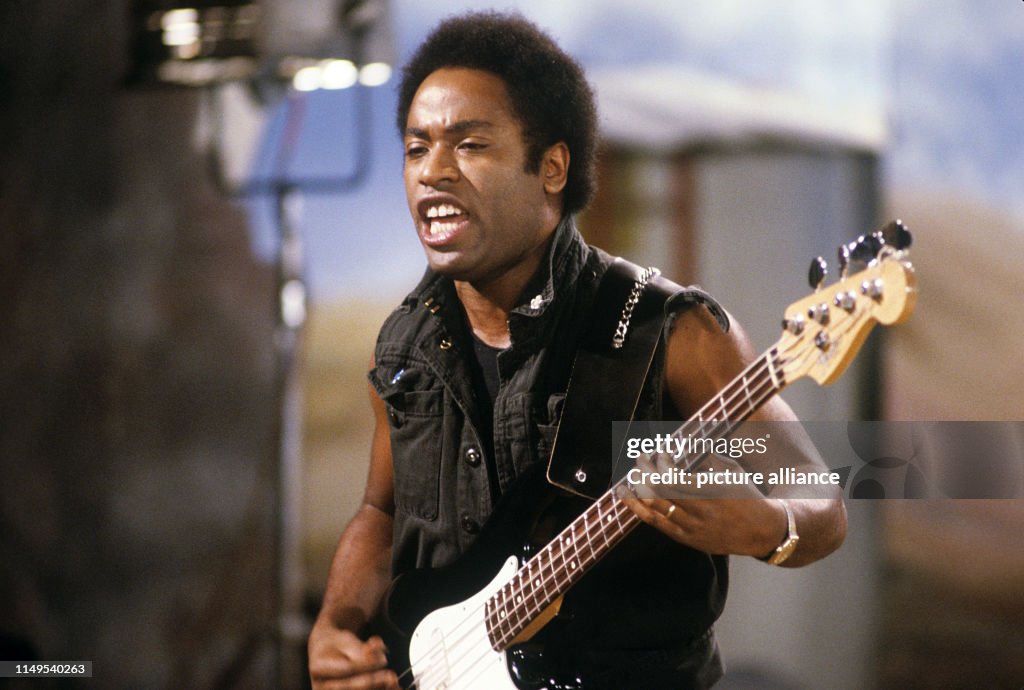Tony Butler Big Country on in München / Munich. News Photo - Getty Images