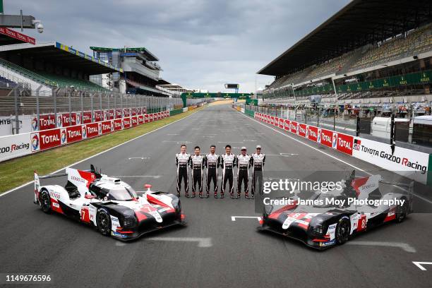 Toyota Gazoo Racing team photo : Mike Conway of Great Britain and Toyota Gazoo Racing; Kamui Kobayashi of Japan and Toyota Gazoo Racing; Jose Maria...