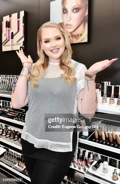 Nikkie Tutorials attends the Meet Marc Jacobs Beauty & Global Artistry Ambassador, Nikkie Tutorials at Sephora Times Square on June 13, 2019 in New...