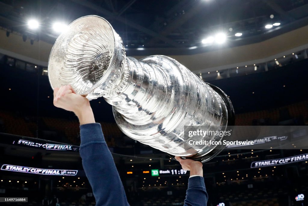 NHL: JUN 12 Stanley Cup Final - Blues at Bruins