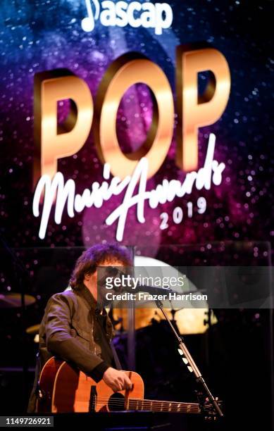 Jeff Lynne performs onstage at the 36th Annual ASCAP Pop Music Awards at The Beverly Hilton Hotel on May 16, 2019 in Beverly Hills, California.
