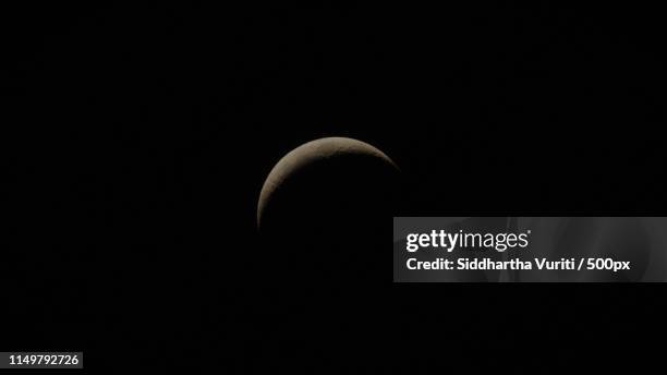 the ramzan moon - ramadan moon stockfoto's en -beelden