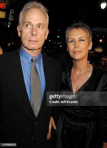 Christopher Guest and Jamie Lee Curtis during "Music and Lyrics" Los Angeles Premiere - Red Carpet at Grauman's Chinese Theater in Hollywood,...