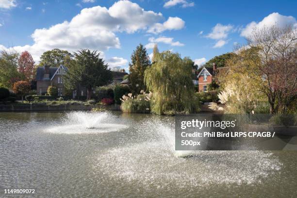 lindfield, west sussexuk -october 29 : view of the pond in lind - west sussex stock pictures, royalty-free photos & images