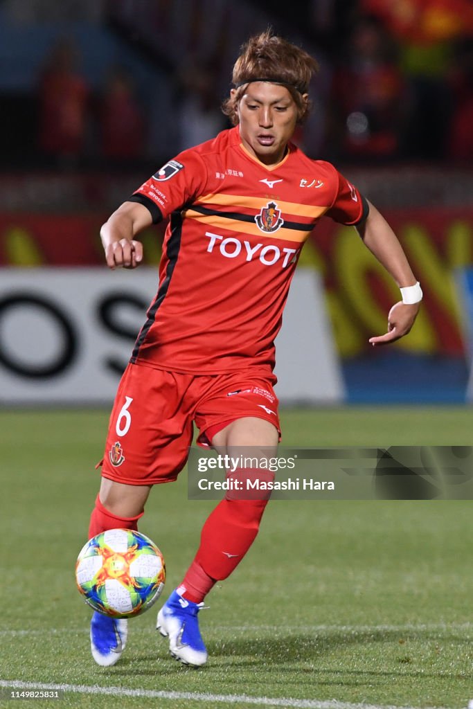 Kawasaki Frontale v Nagoya Grampus - J.League J1