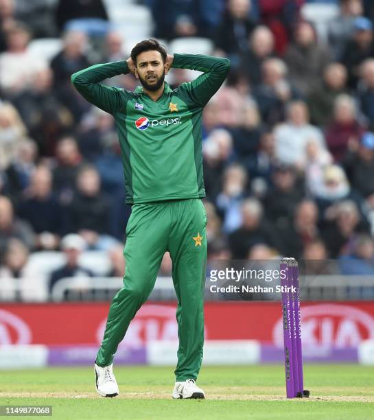 Imad Wasim of Pakistan reacts after Fakhar Zaman drops Jason Roy of England during the 4th Royal London ODI match between England and Pakistan at...