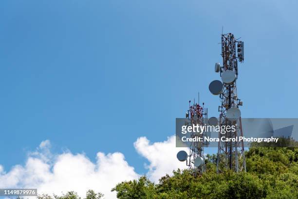 telecommunication tower - communications tower 個照片及圖片檔