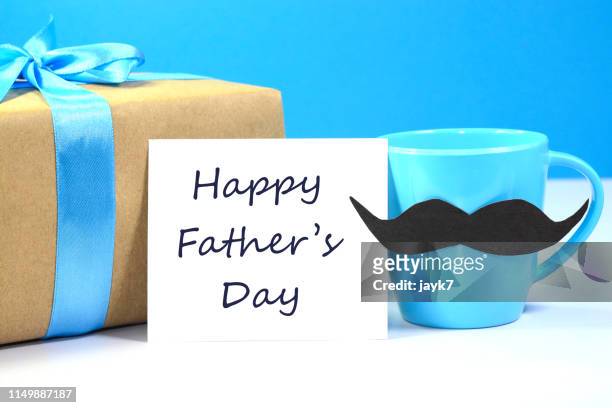 happy fathers day - fathers day text stock-fotos und bilder