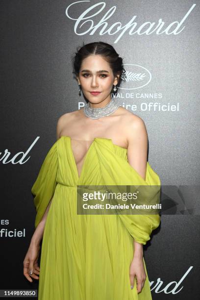 Araya A. Hargate attends the Chopard Love Night photocall on May 17, 2019 in Cannes, France.