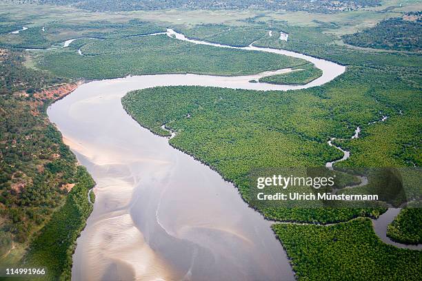 the limpopo river near xai-xai - limpopo province stock pictures, royalty-free photos & images