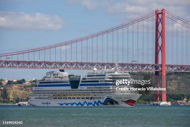 Aidastella Photos And Premium High Res Pictures Getty Images aidastella-photos-and-premium-high-res-pictures-getty-images