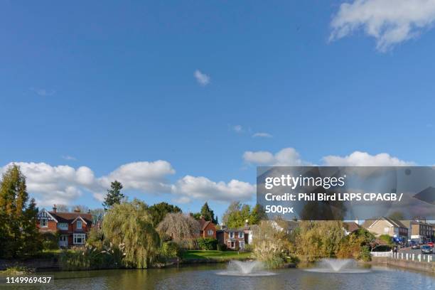 lindfield, west sussexuk -october 29 : view of the pond in lind - sussex autumn stock pictures, royalty-free photos & images