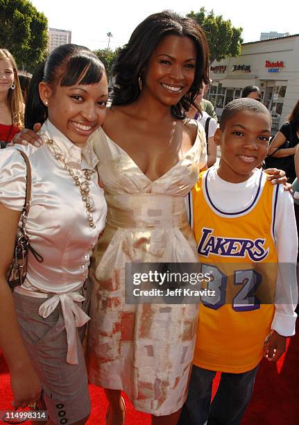 Aleisha Allen, Nia Long and Philip Daniel Bolden during "Are We Done Yet?" Los Angeles Premiere - Red Carpet at Mann Village Theater in Westwood,...