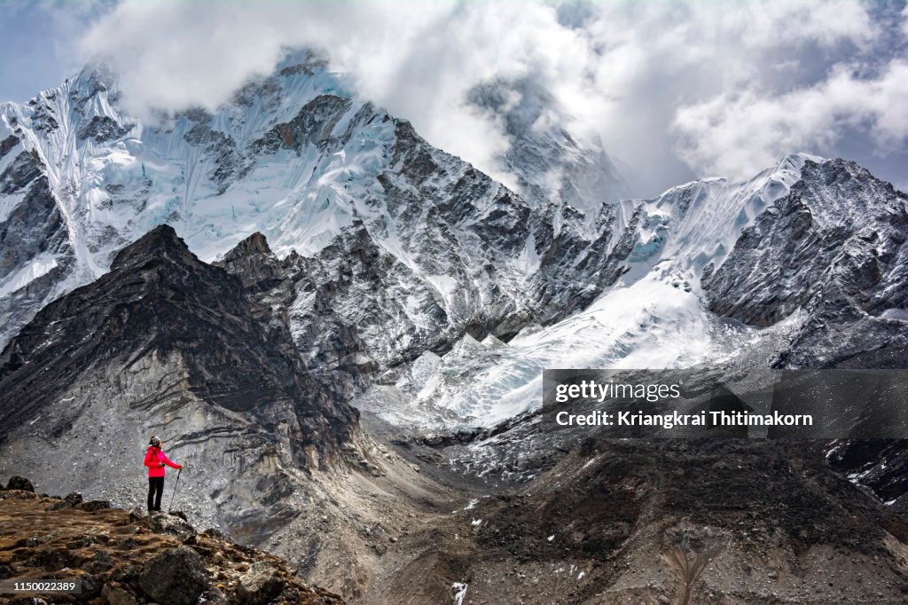 Appreciating the Himalaya mountain.