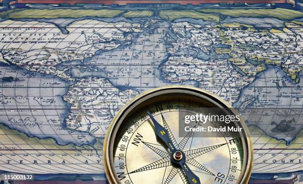 World! Round Compass Map World Map And Compass Photos and Premium High Res Pictures - Getty Images