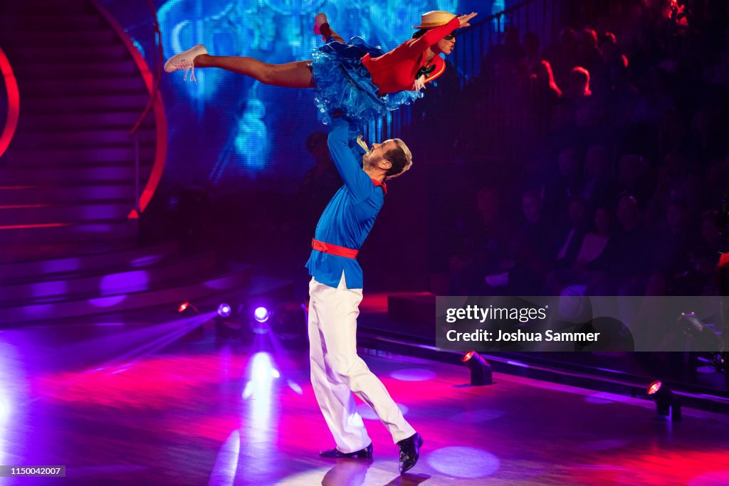 "Let's Dance" 8th Show