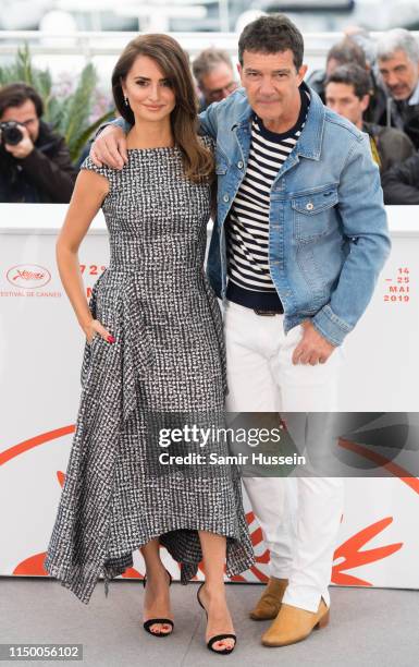 Antonio Banderas and Penelope Cruz attend the photocall for "Pain And Glory " during the 72nd annual Cannes Film Festival on May 18, 2019 in Cannes,...
