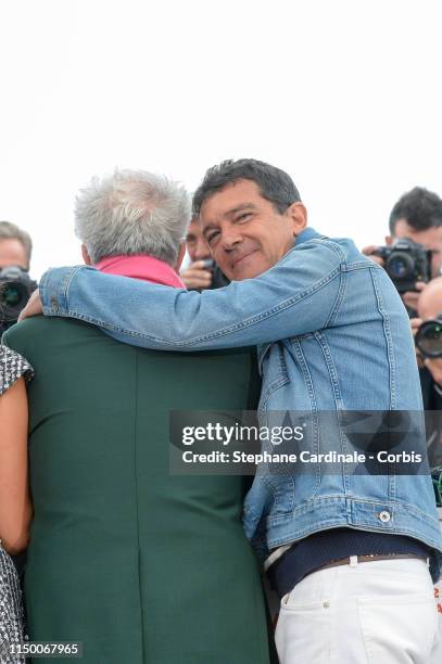 Pedro Almodovar aand Antonio Banderas ttends the photocall for "Pain And Glory " during the 72nd annual Cannes Film Festival on May 18, 2019 in...