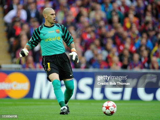 Goalkeeper Victor Valdes of Barcelona during the UEFA Champions League final between FC Barcelona and Manchester United FC at Wembley Stadium on May...
