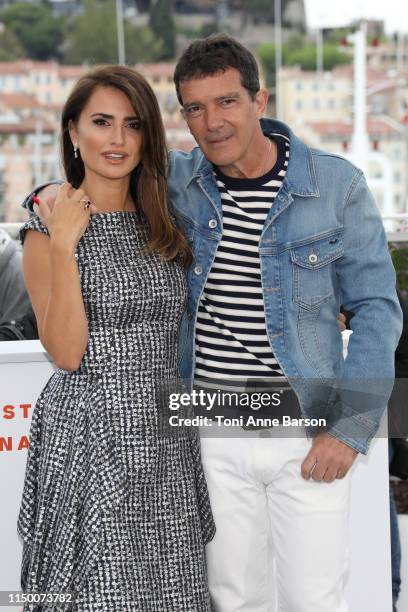 Penelope Cruz and Antonio Banderas attend the photocall for "Pain And Glory " during the 72nd annual Cannes Film Festival on May 18, 2019 in Cannes,...