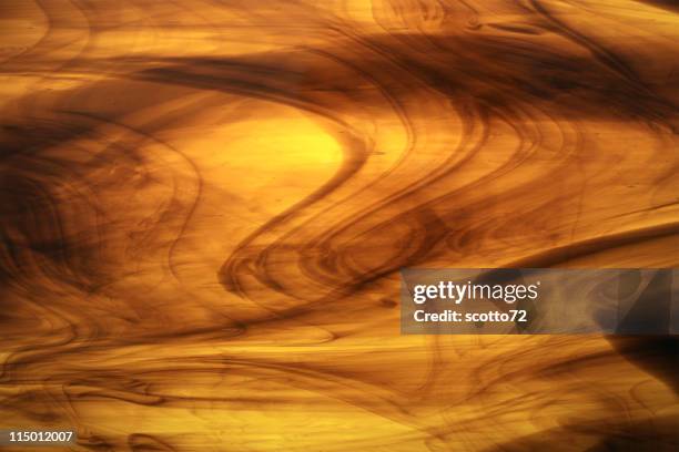habitación amplia, amarillo/marrón vitrales - vidriera de colores fotografías e imágenes de stock
