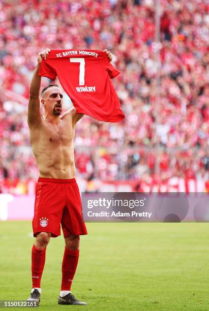 Franck Ribery of Bayern Munich celebrates after scoring a goal during the Bundesliga match between FC Bayern Muenchen and Eintracht Frankfurt at...