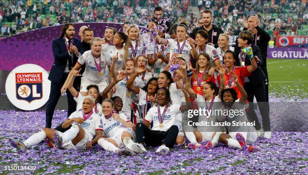 Team of Olympique Lyonnais celebrate the victory during the UEFA Women's Champions League Final match between Olympique Lyonnais and FC Barcelona at...