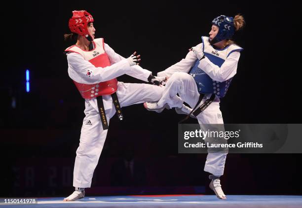 Jade Jones of Great Britain competes against Lee Ah-Reum of South Korea in the Final of the Women’s -57kg during Day 3 of the World Taekwondo...