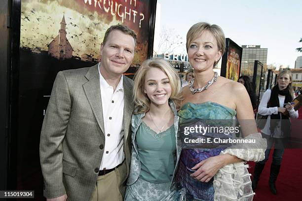 Dave Robb, AnnaSophia Robb and Janet Robb during Warner Bros. Pictures Presents the Los Angeles Premiere of "The Reaping" at Mann Village Theater in...