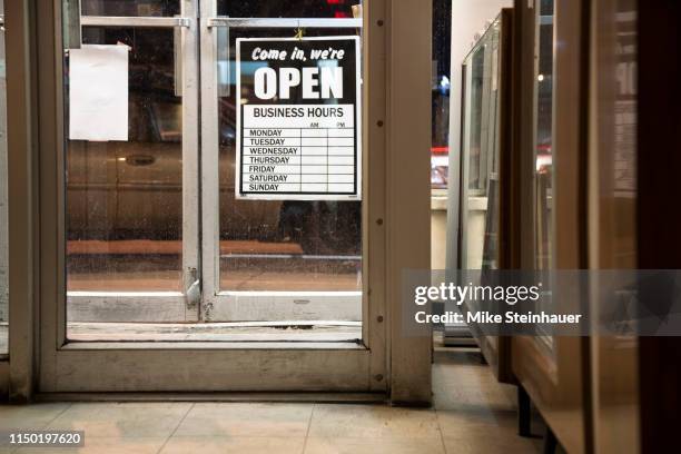 Open Box Freezer Sign Restaurant Freezer Door Photos and Premium High Res Pictures - Getty Images