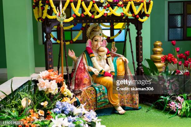 close up beautiful hindu god ganesha statue god of success - ganesha stock pictures, royalty-free photos & images