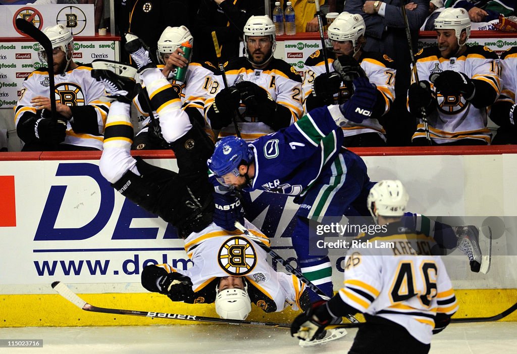 Boston Bruins v Vancouver Canucks - Game One